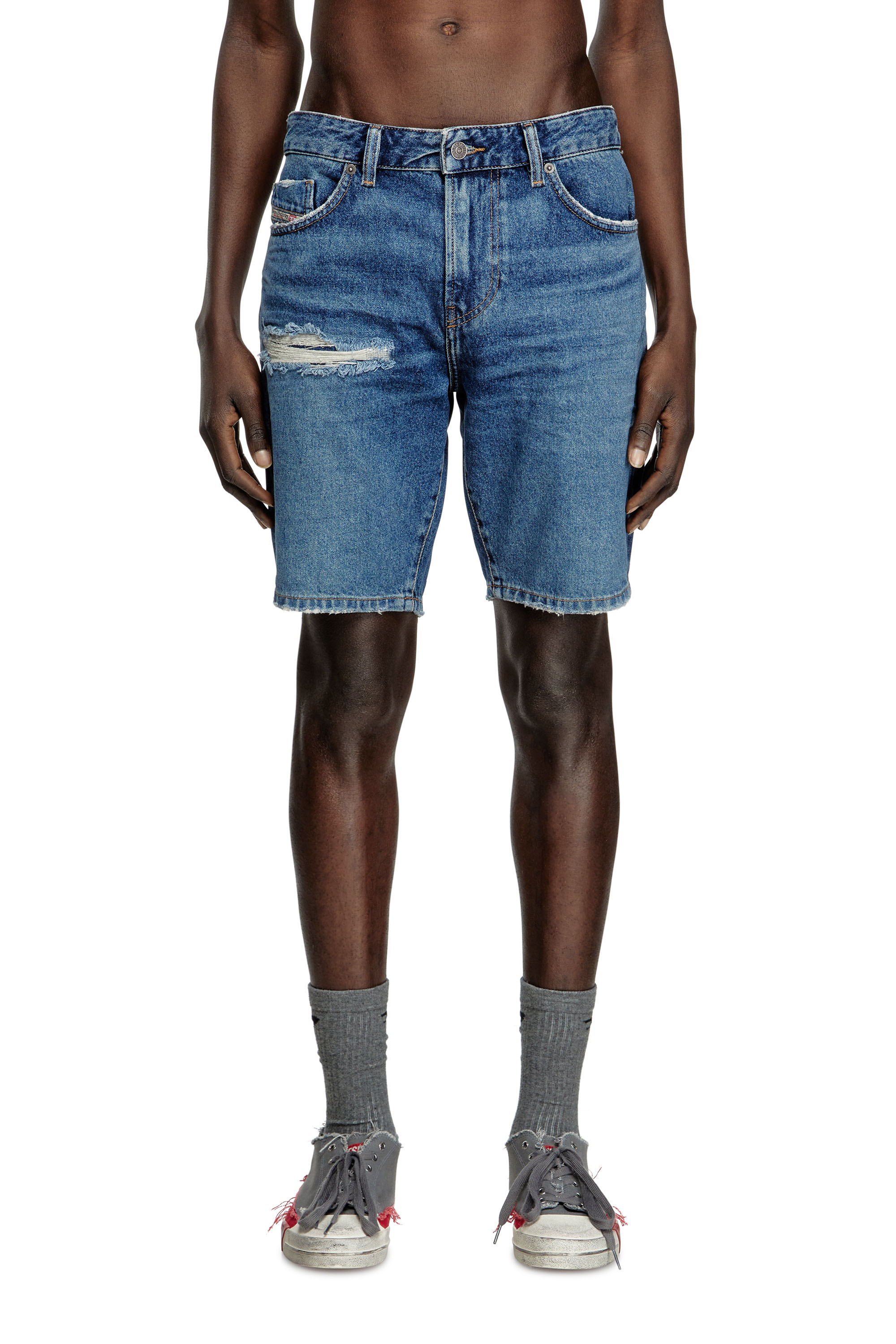 Diesel - D-FIN, Man's Slim denim shorts in Medium blue - 2